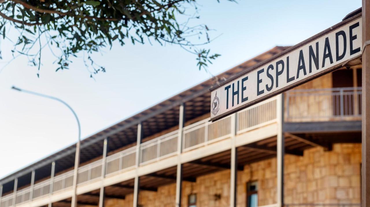 The Esplanade Hotel Port Hedland Exterior photo